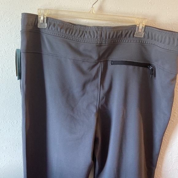 NWT men’s size, XXL, MTA, sport, joggers, gray T22 - Picture 4 of 7